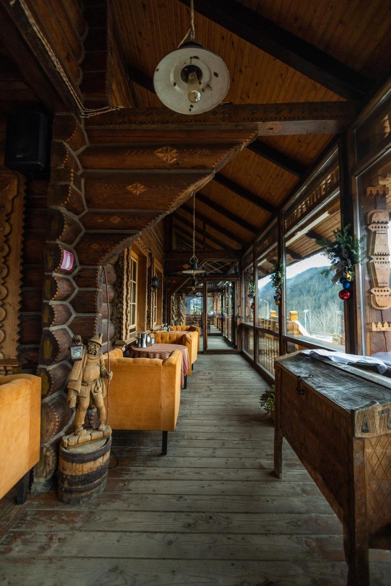 Hotel Korunka Tatariw Exterior foto